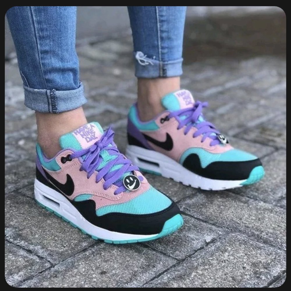 Girls Nike Air Max 1